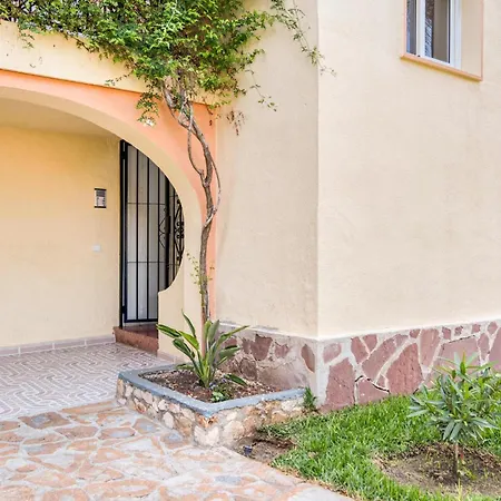 2 Bedroom Beautiful In Appartement *
